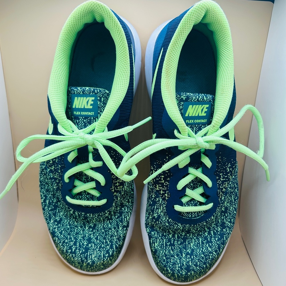 Nike Flex Contact Size 7Y Bright Green And Blue. Clean, Good Condition